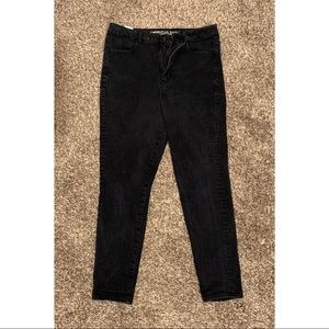 American Eagle Highest Rise Jegging